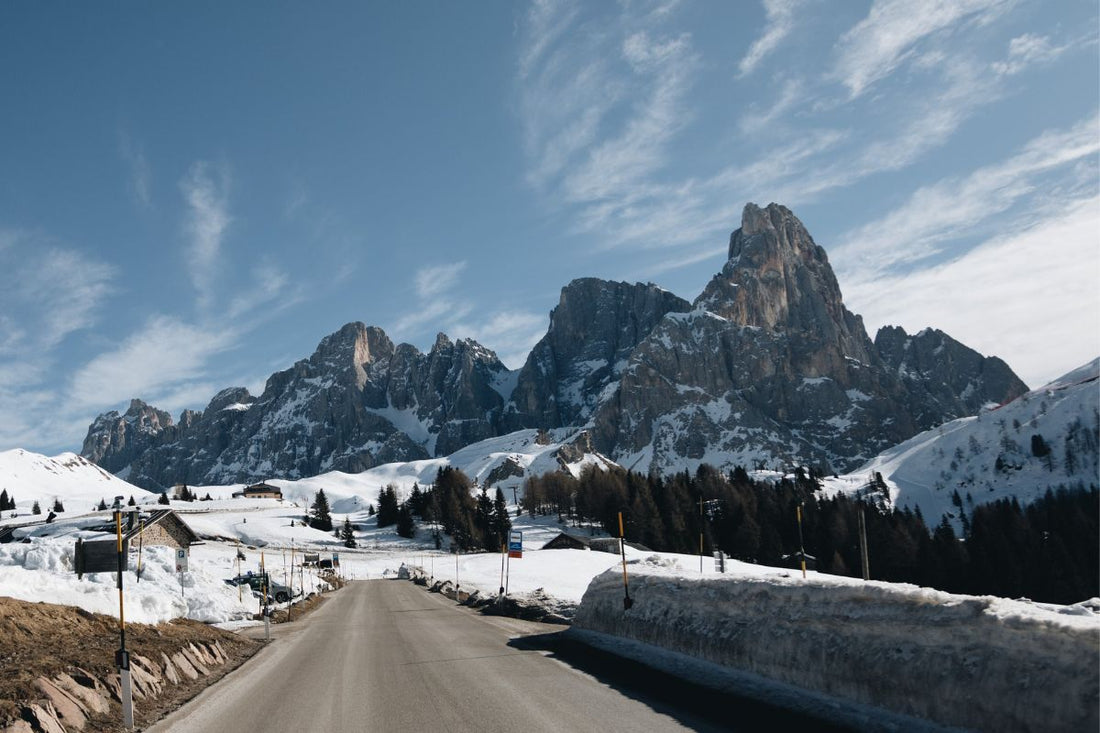 Le migliori destinazioni sciistiche italiane e come preparare il veicolo per una guida invernale sicura